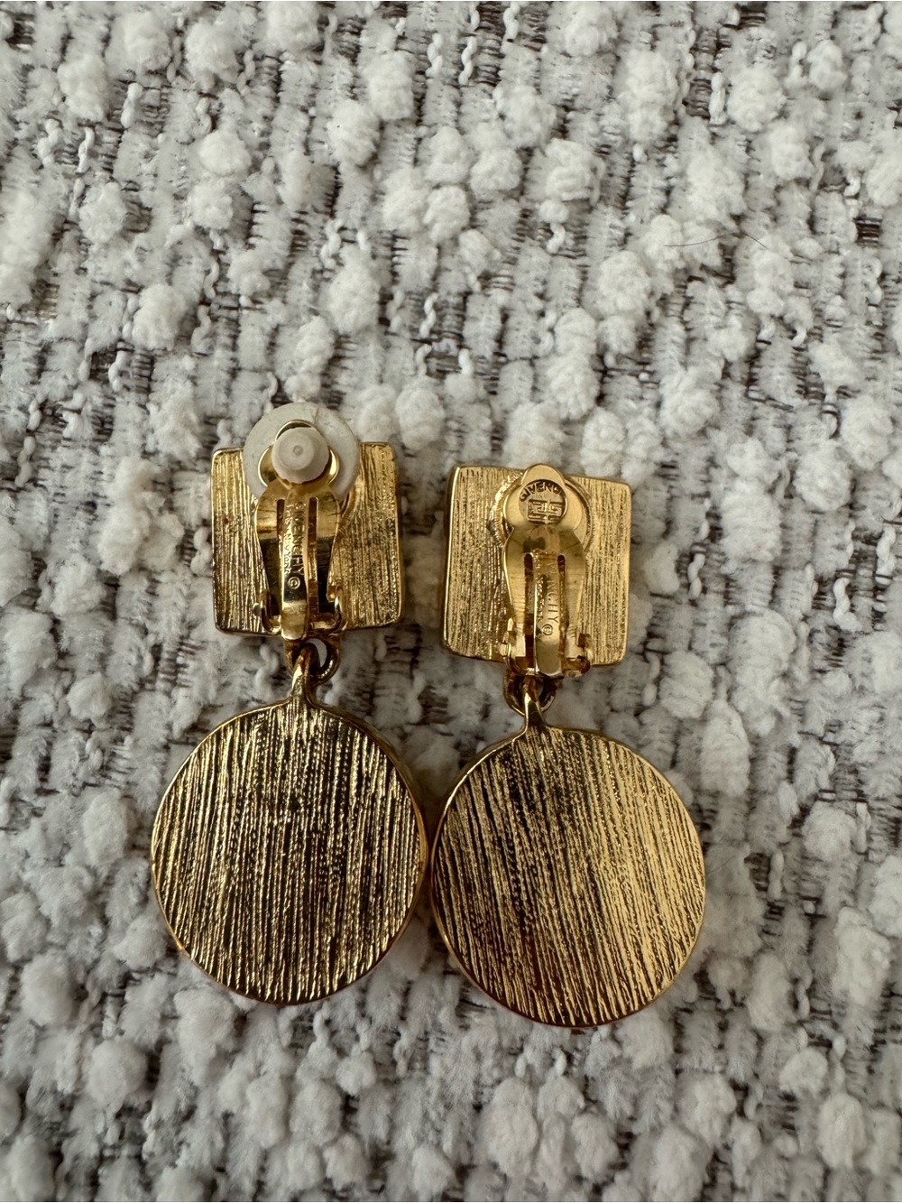 Vintage Givenchy Gold Tone Faux Pearl Drop Earrings Black Enamel Statement - Picture 9 of 11